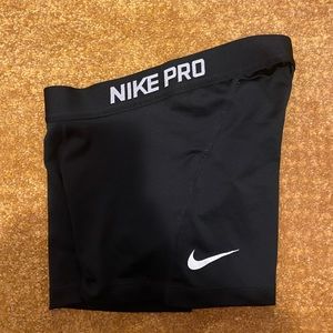 Black Nike Pro Shorts Like-New